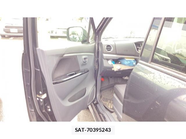 Suzuki WAGON R 2013-09 8338555-15