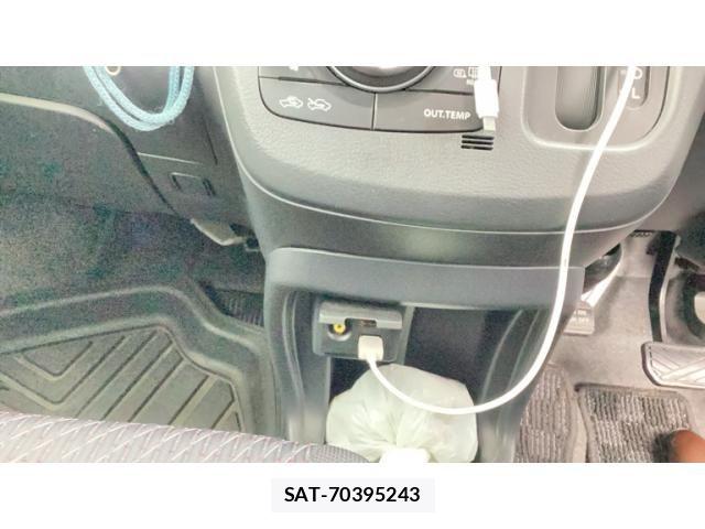 Suzuki WAGON R 2013-09 8338555-20