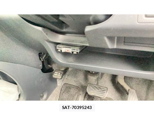 Suzuki WAGON R 2013-09 8338555-27