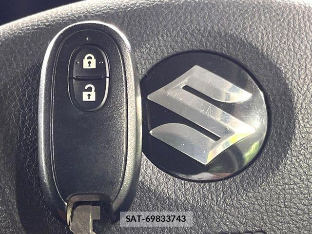 Suzuki WAGON R 2010-09 8355919-6