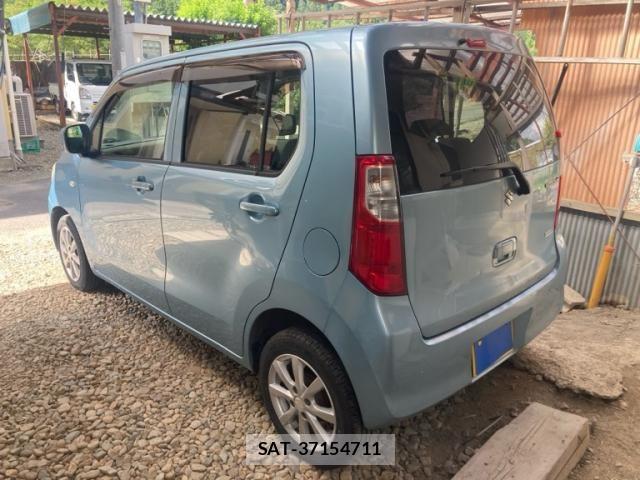 Suzuki WAGON R 2014-01 8369852-1