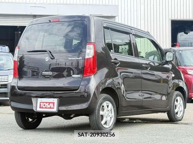Suzuki WAGON R 2013-08 8369851-20