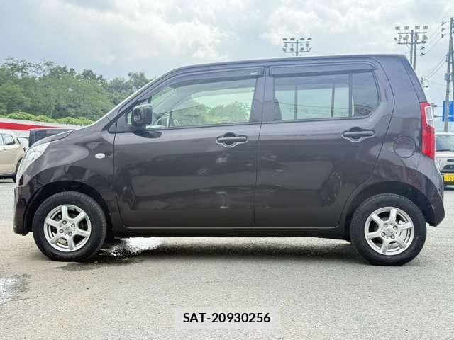 Suzuki WAGON R 2013-08 8369851-23