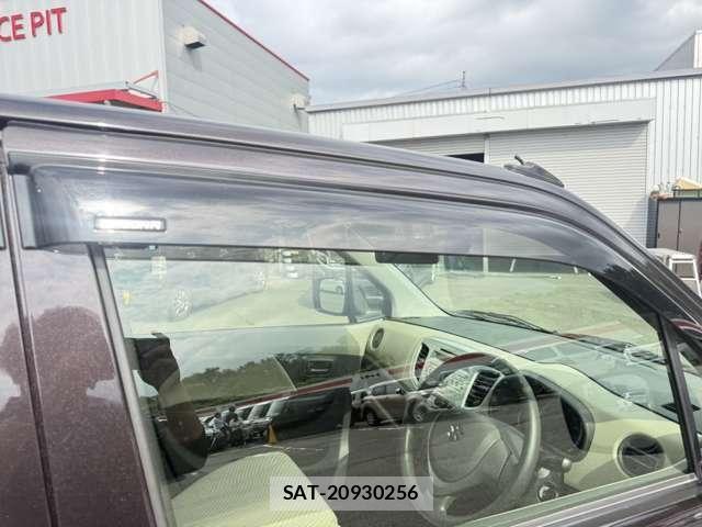 Suzuki WAGON R 2013-08 8369851-27