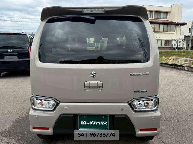 Suzuki WAGON R 2026-04 8372403-7