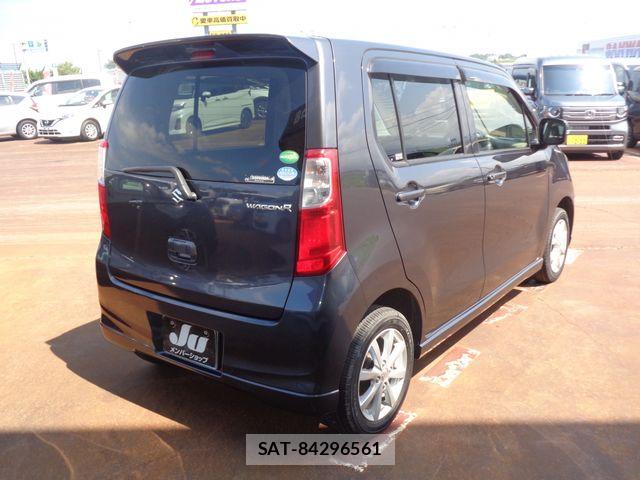 Suzuki WAGON R 2013-11 8415936-2