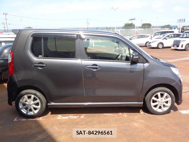 Suzuki WAGON R 2013-11 8415936-4