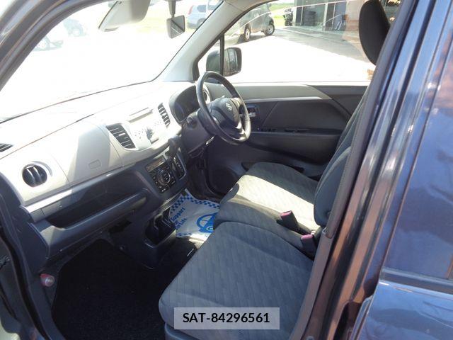 Suzuki WAGON R 2013-11 8415936-7
