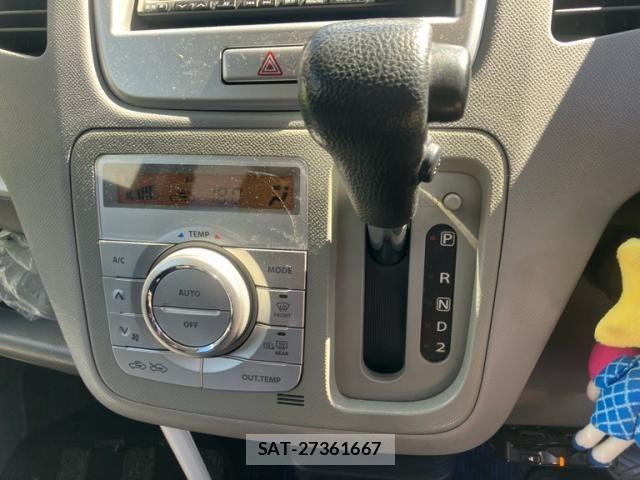 Suzuki WAGON R 2011-08 8415938-16
