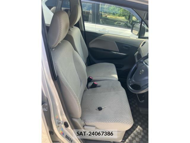 Suzuki WAGON R 2013-06 8415937-11