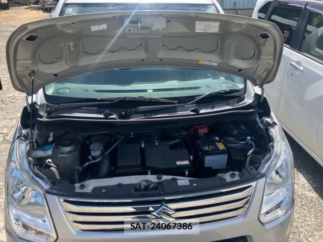 Suzuki WAGON R 2013-06 8415937-13