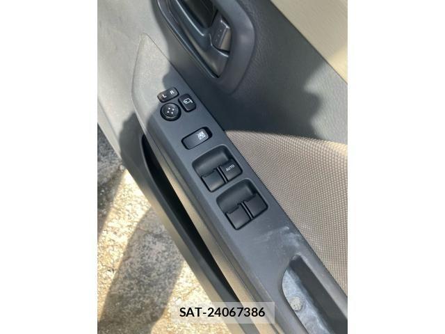 Suzuki WAGON R 2013-06 8415937-15