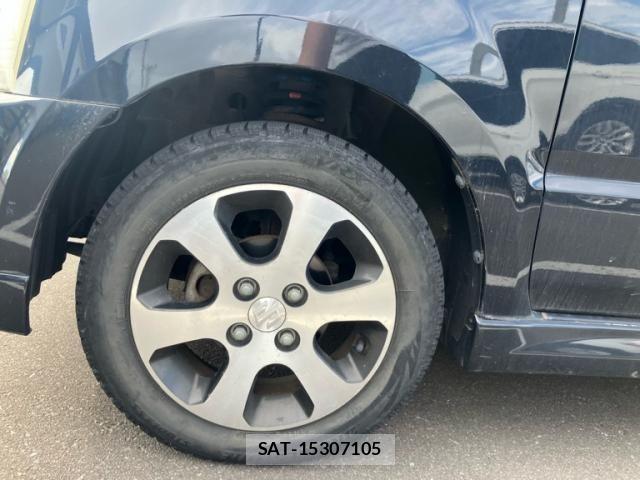 Suzuki WAGON R 2006-10 8439134-13