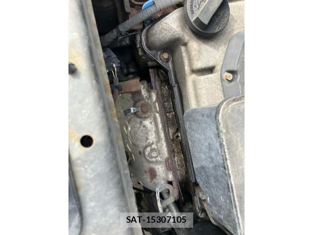 Suzuki WAGON R 2006-10 8439134-28