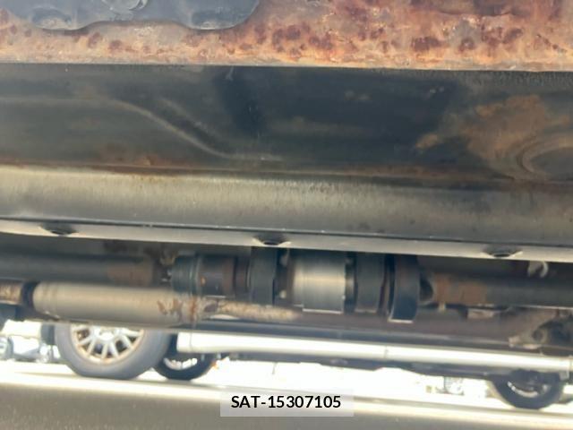 Suzuki WAGON R 2006-10 8439134-8