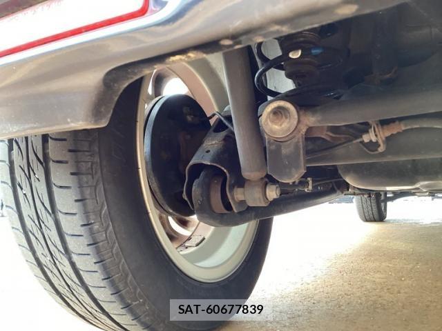 Suzuki WAGON R 2014-11 8439132-6