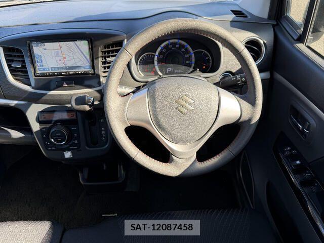 Suzuki WAGON R 2013-12 8629842-6