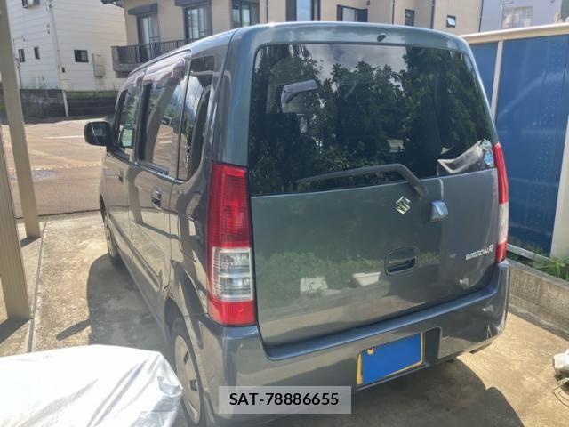 Suzuki WAGON R 2005-06 8746956-2