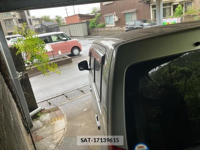 Suzuki WAGON R 2010-02 8782683-4