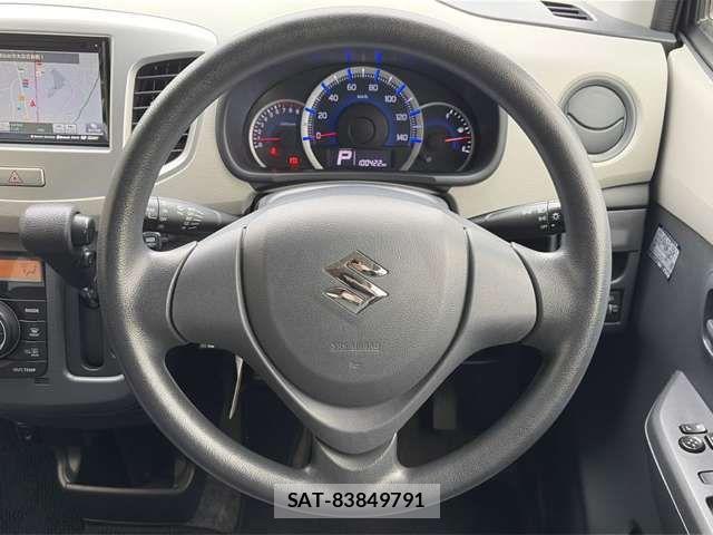 Suzuki WAGON R 2015-04 8851129-10