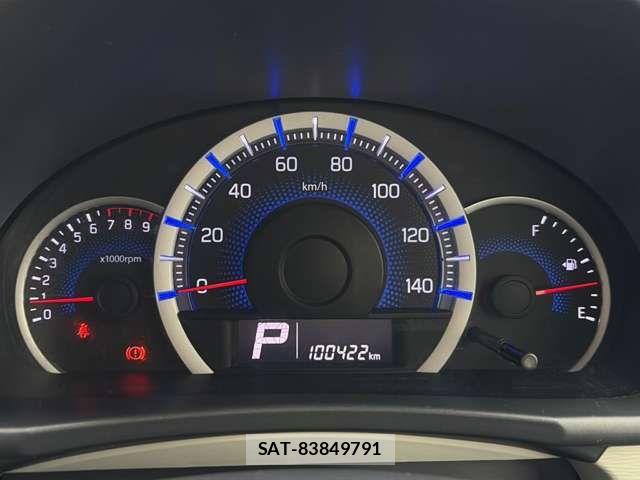 Suzuki WAGON R 2015-04 8851129-11
