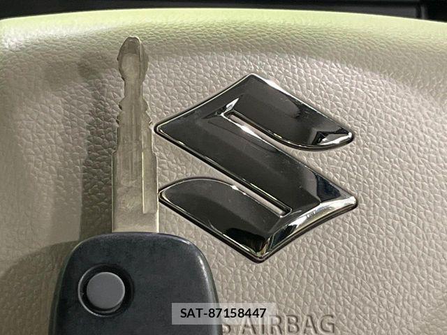 Suzuki WAGON R 2017-04 8851126-4