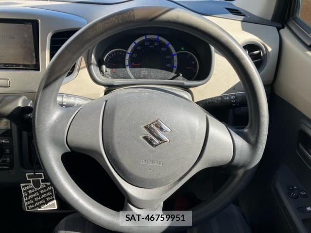 Suzuki WAGON R 2013-09 8883037-14