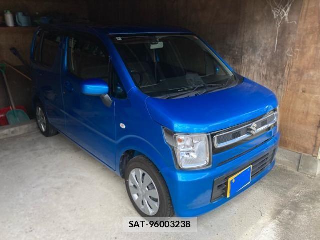 Suzuki WAGON R 2022-06 8883032-1