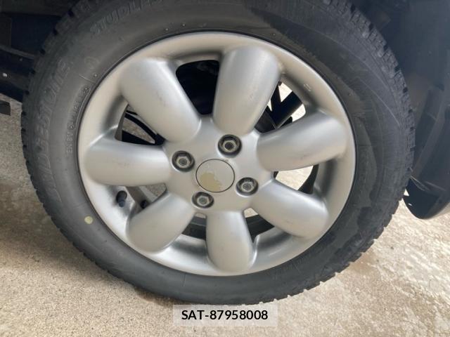 Suzuki WAGON R 2015-09 8884637-5