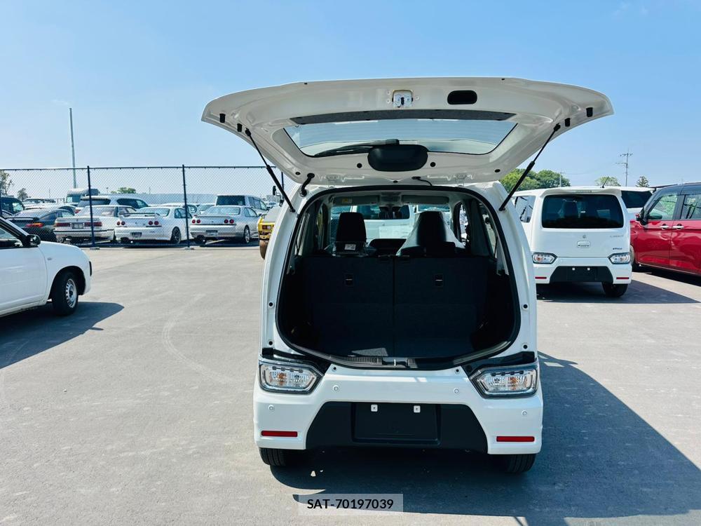 Suzuki WAGON R 2026 6763711-24