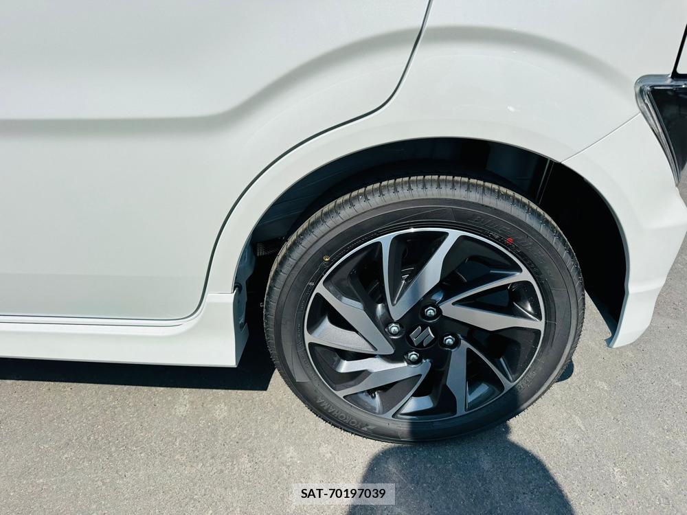 Suzuki WAGON R 2026 6763711-28
