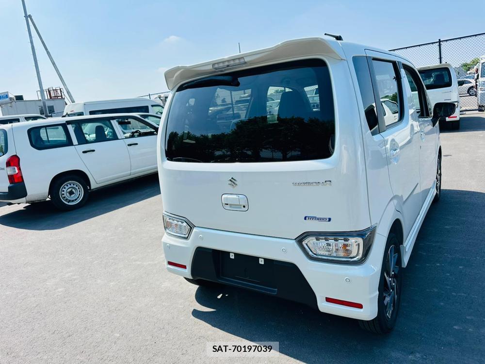 Suzuki WAGON R 2026 6763711-4