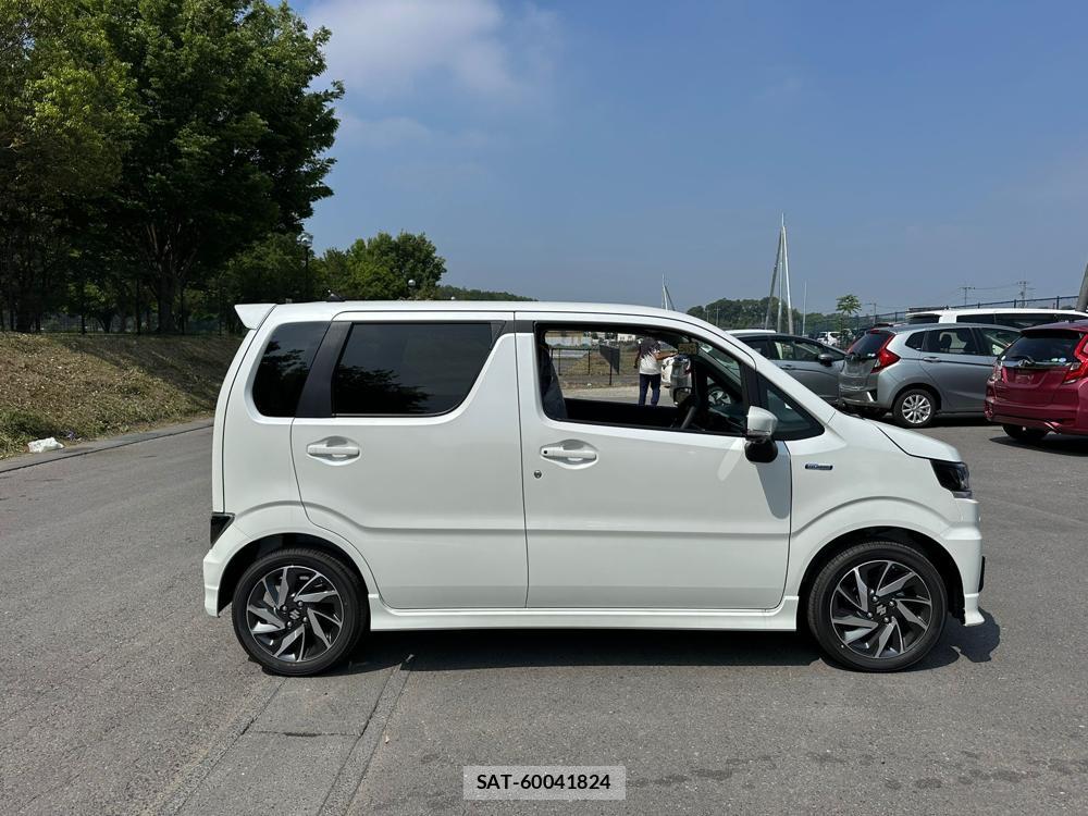 Suzuki WAGON R 2026 6763709-5