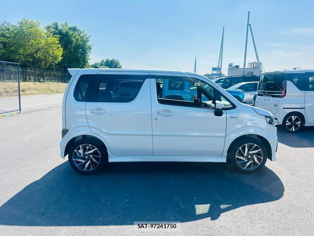 Suzuki WAGON R 2026 6763713-5