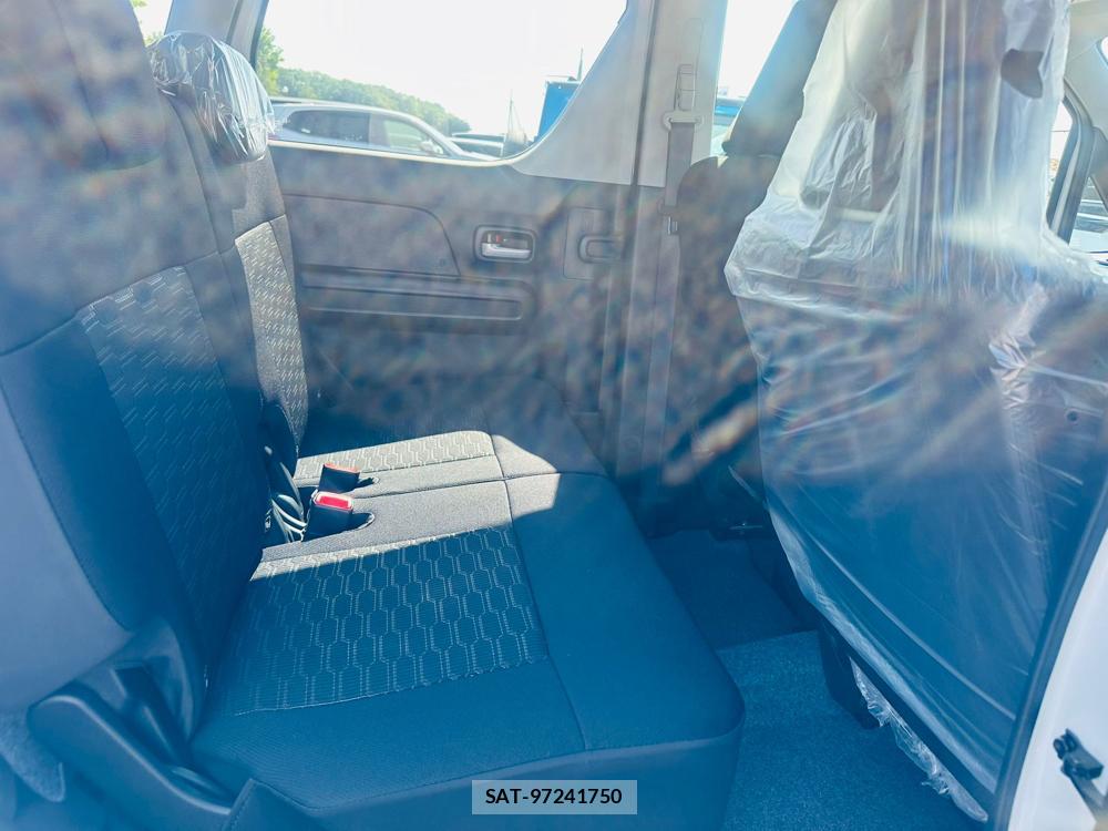 Suzuki WAGON R 2026 6763713-8