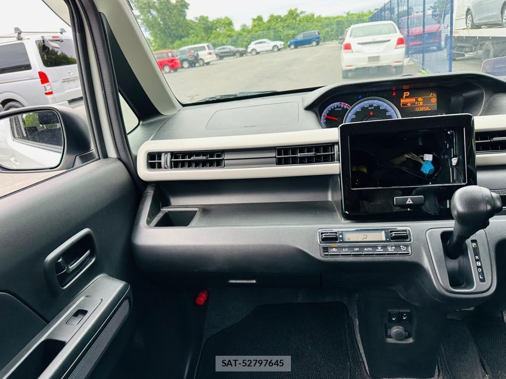 Suzuki WAGON R 2019 7175253-17