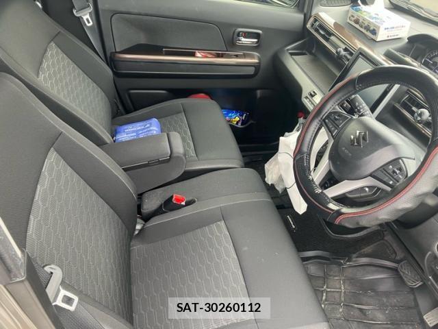 Suzuki WAGON R 2023-08 7621438-10
