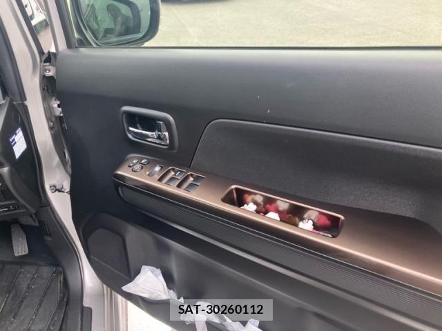 Suzuki WAGON R 2023-08 7621438-17