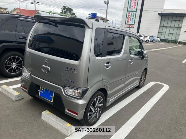 Suzuki WAGON R 2023-08 7621438-3