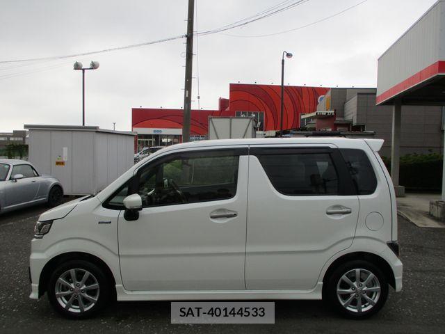 Suzuki WAGON R 2023-10 8564153-8