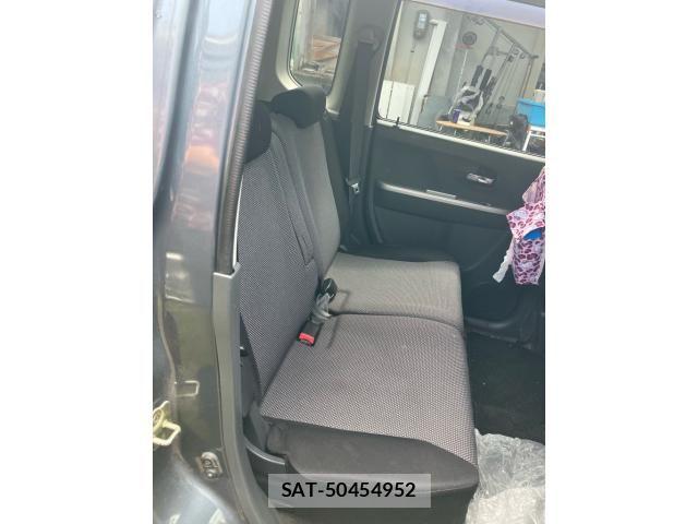 Suzuki WAGON R 2004-10 7061449-16