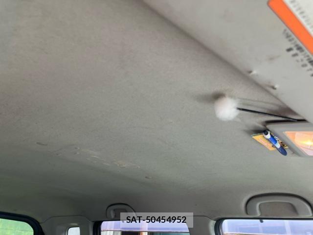Suzuki WAGON R 2004-10 7061449-17