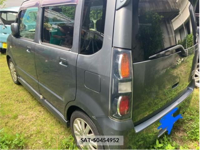 Suzuki WAGON R 2004-10 7061449-4