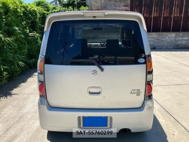 Suzuki WAGON R 2005-06 7621443-1