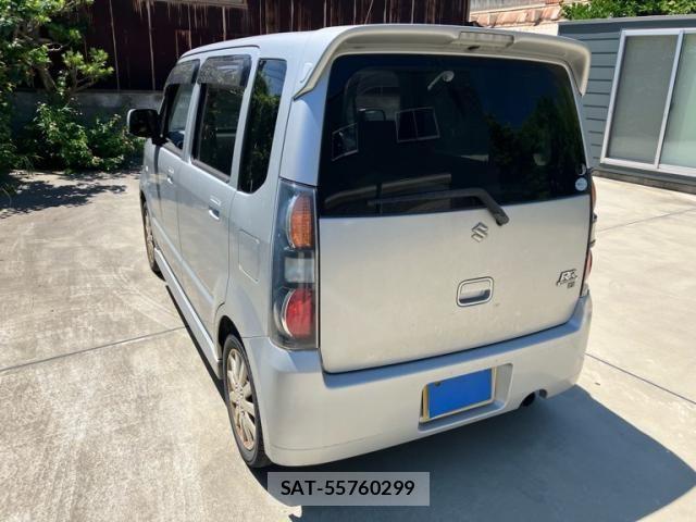 Suzuki WAGON R 2005-06 7621443-4