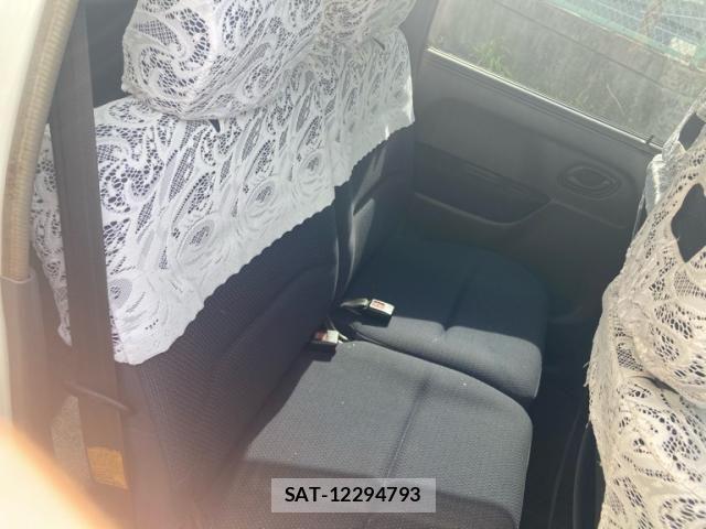 Suzuki WAGON R 1999-01 7621442-14