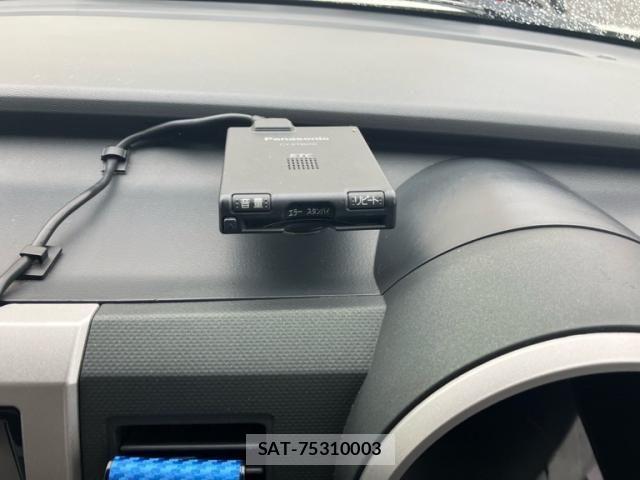 Suzuki WAGON R 2006-11 7903660-13