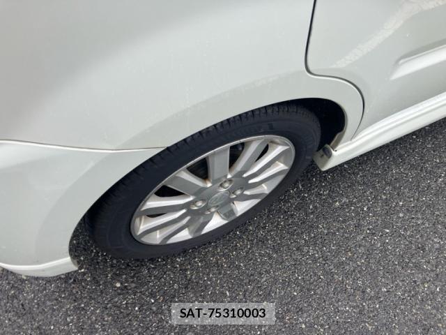 Suzuki WAGON R 2006-11 7903660-7