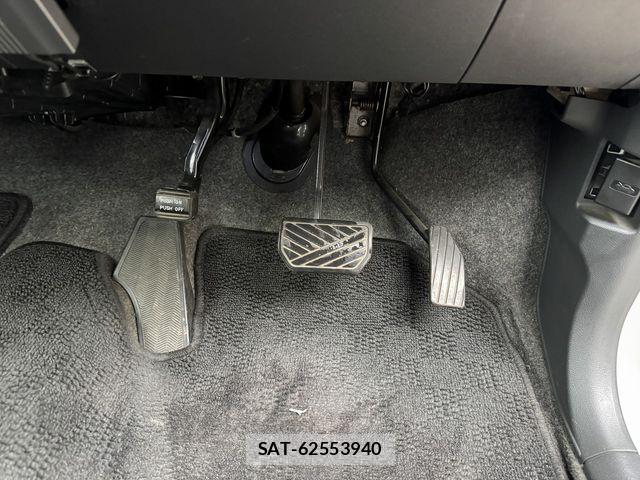 Suzuki WAGON R 2006-04 8039273-16
