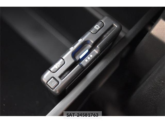 Suzuki WAGON R 2022-07 4641678-2